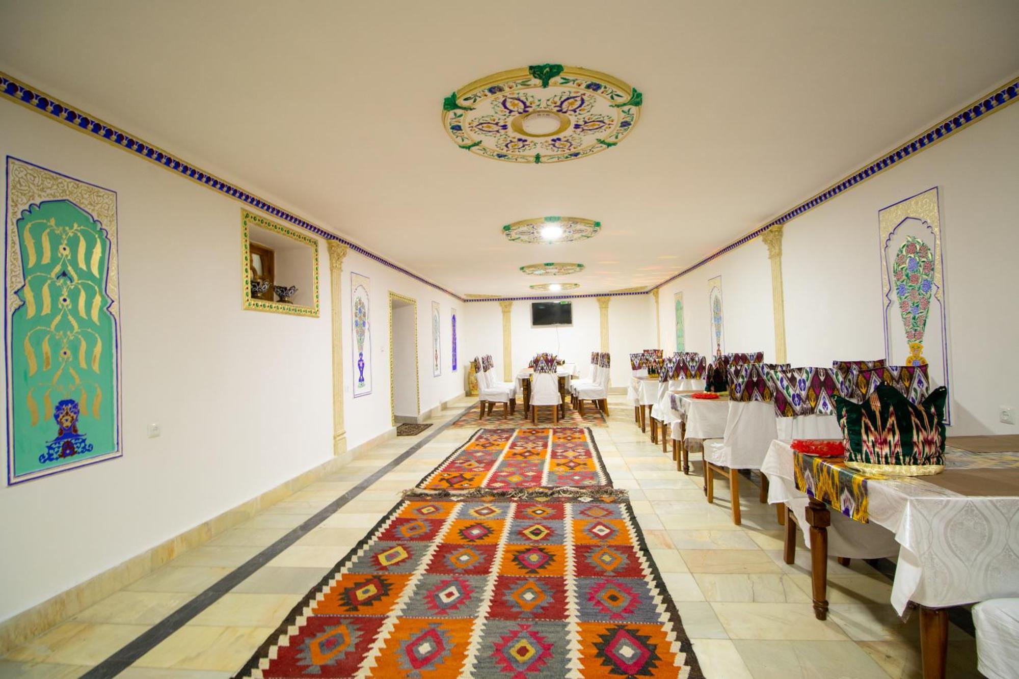 Hotel Zaringiz In Boutique Bukhara Esterno foto